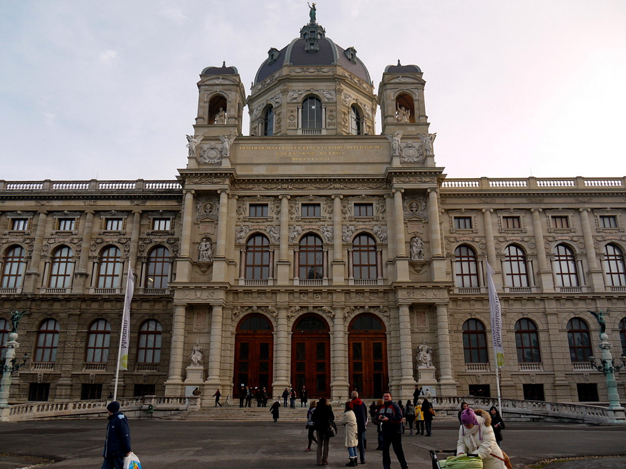 Symbols of the Vienna